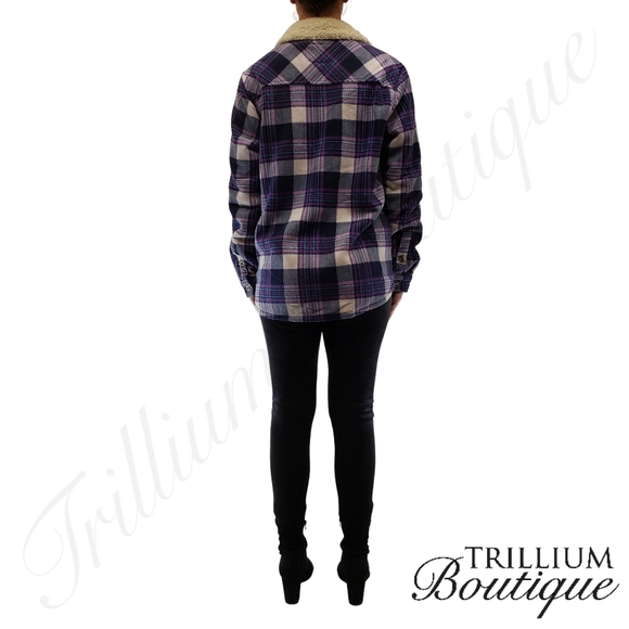 Soho Threads Women's Blue Plush Shirt Jacket NWT - Picture 6 of 7